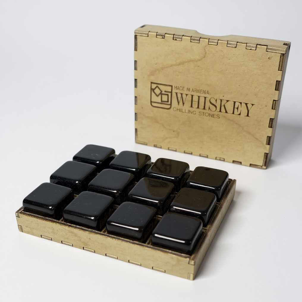 img-Խմիչք սառեցնող քարեր - Օբսիդիան