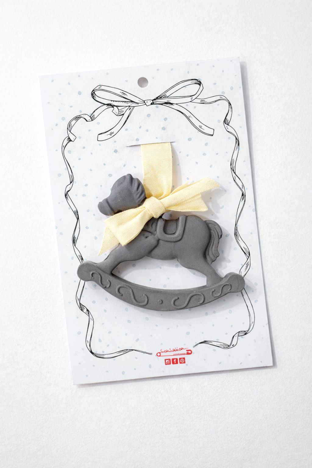 Plaster Horse - Gray