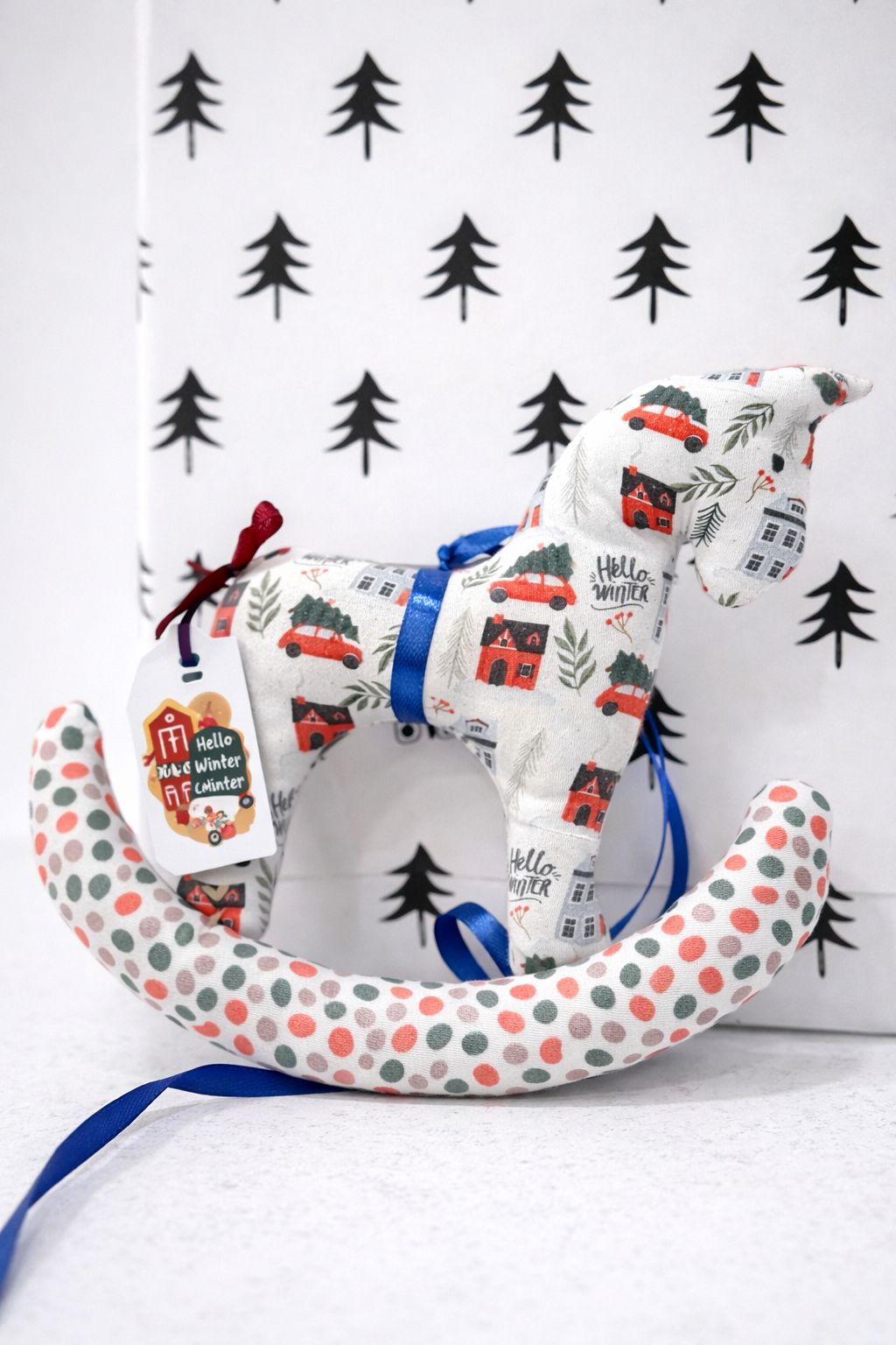 Ձեռագործ փափուկ ձիուկ բաց